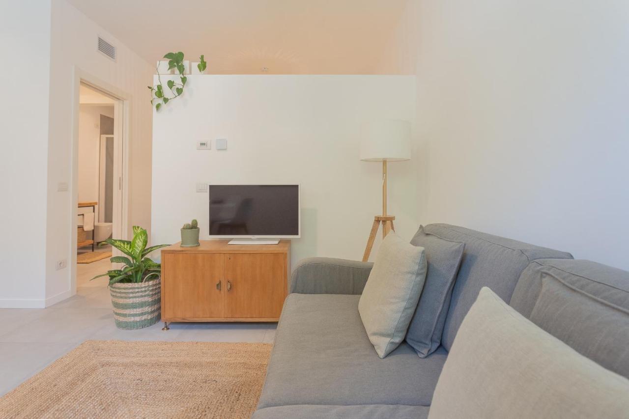 Ginepro & Salvia Apartments In Como By Rent All Como Exterior photo